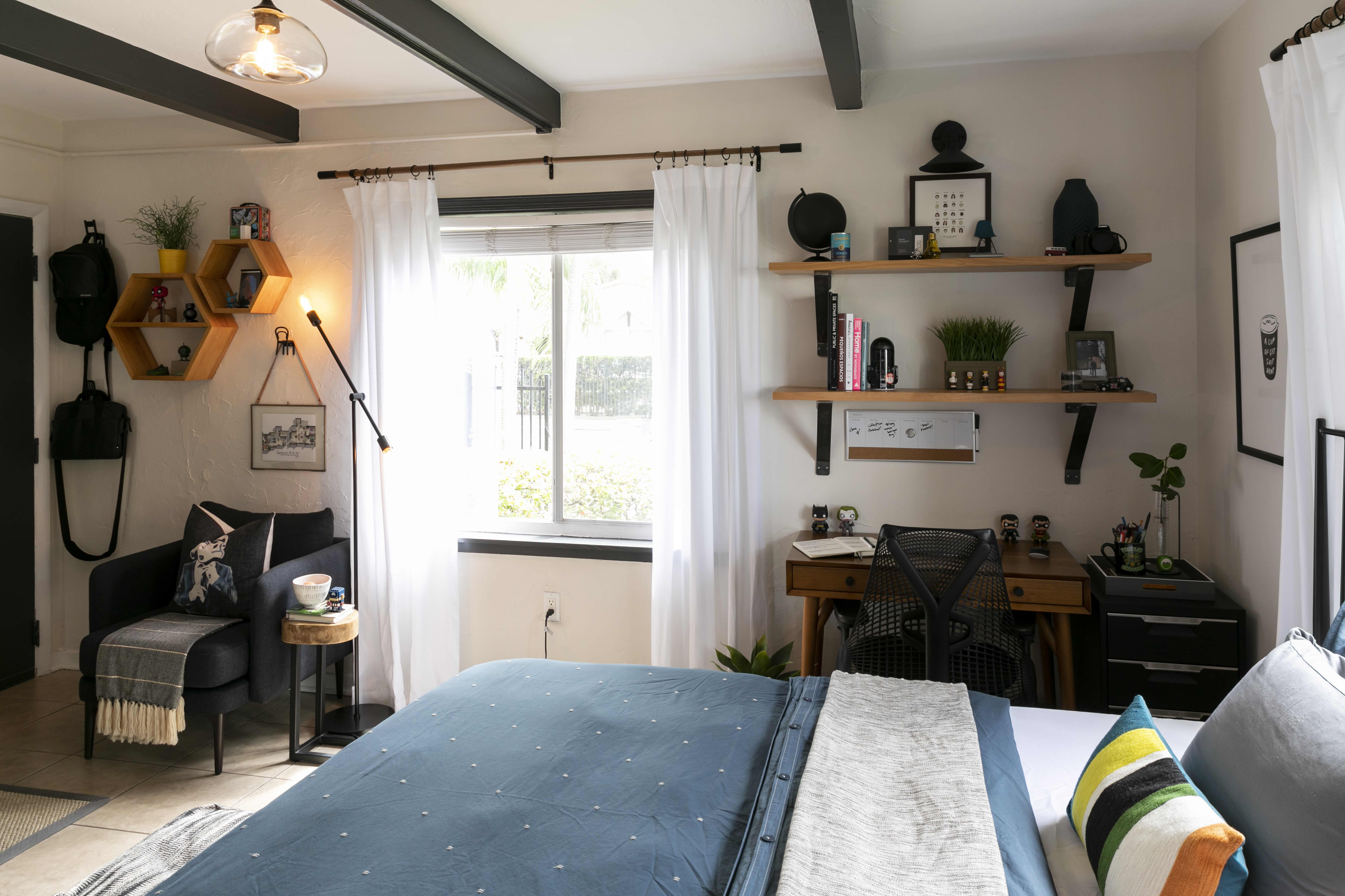 Small Space Design Solutions in a Tiny Studio Apartment Small Space Design Solutions in a Tiny Studio Apartment